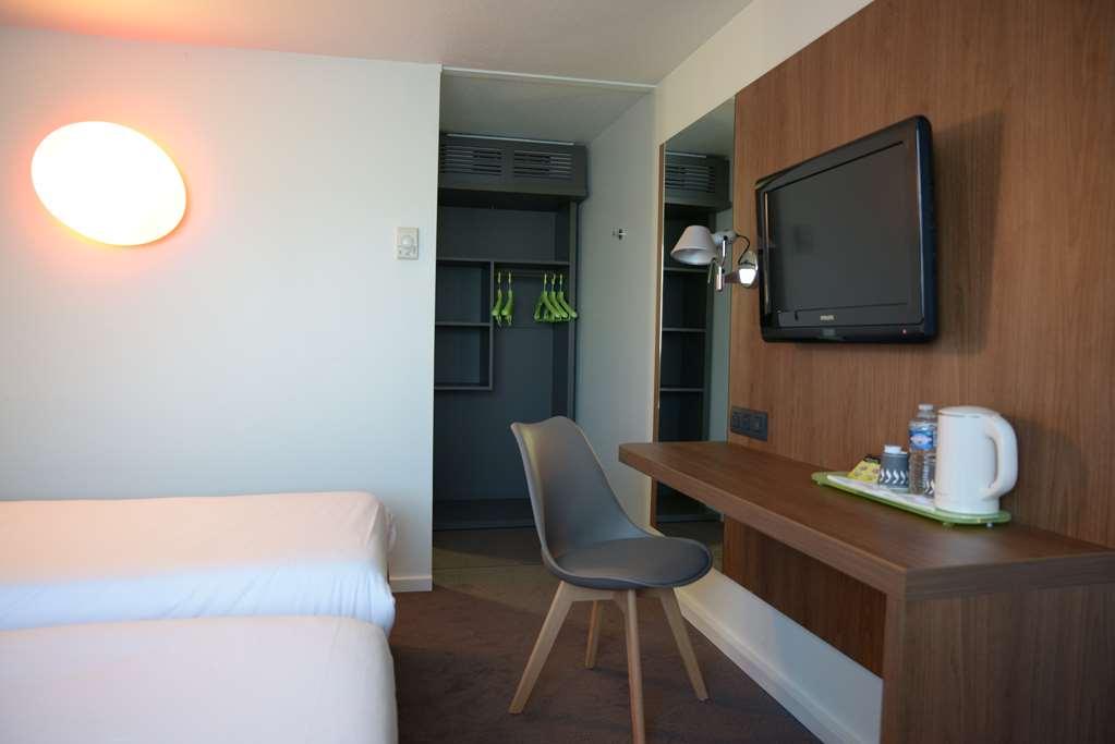 Hotel Campanile Sete - Balaruc Pokoj fotografie