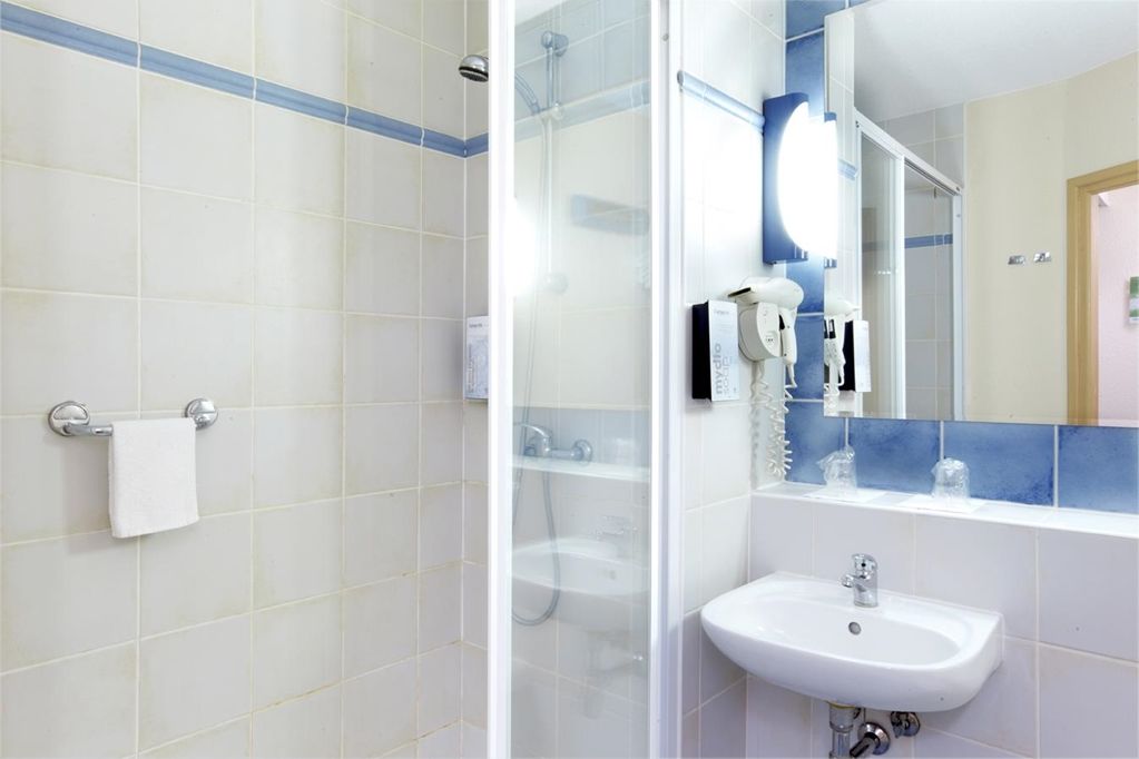 Hotel Campanile Sete - Balaruc Pokoj fotografie
